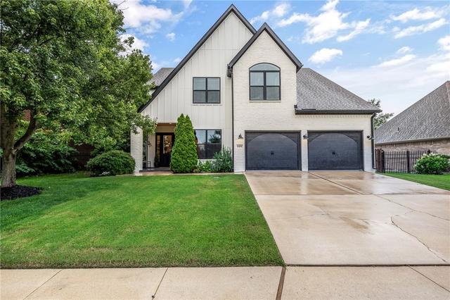 6504 W Hearth Stone Dr, Rogers, AR 72758