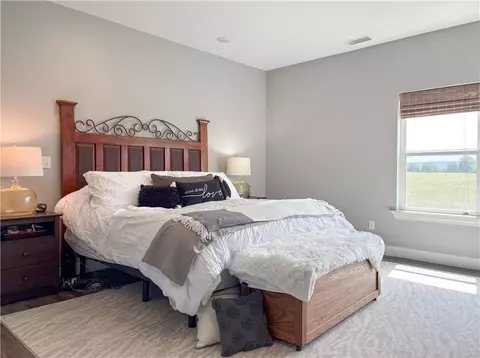 Bedroom - 3888 Carole Ln, Harrison, AR 72601 photo 2 of 3