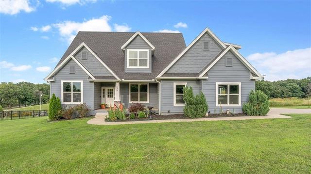 1695 Ardemagni Rd, Springdale, AR 72762