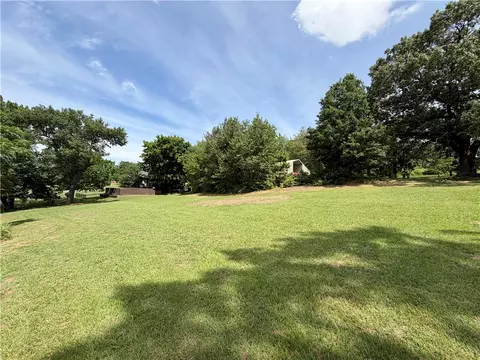 Exterior - 1201 Carruthers Dr, Morrilton, AR 72110 photo 5 of 16