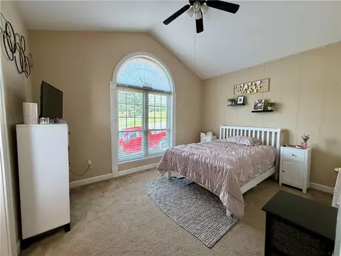Bedroom - 1201 Carruthers Dr, Morrilton, AR 72110 photo 1 of 8