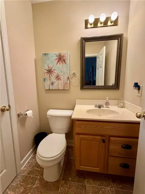 Bath - 1201 Carruthers Dr, Morrilton, AR 72110 photo 6 of 6