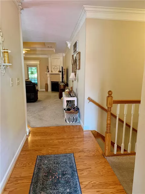 Entry Way - 1201 Carruthers Dr, Morrilton, AR 72110 photo 1 of 9