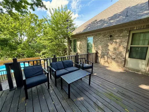 Exterior - 1201 Carruthers Dr, Morrilton, AR 72110 photo 11 of 16