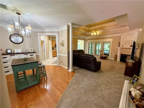 Living - 1201 Carruthers Dr, Morrilton, AR 72110 photo 1 of 4