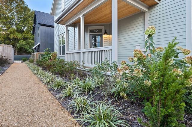 267 E 11th St, Fayetteville, AR 72701