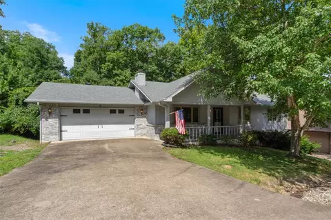 5 Adams Ln, Bella Vista, AR 72715
