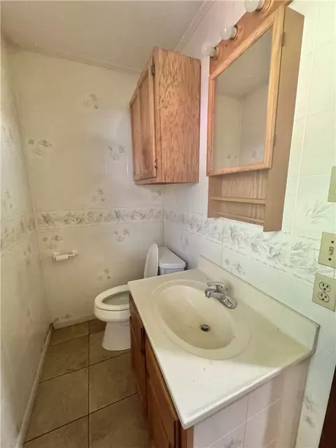 Bath - 951 Sr 164 E, Dover, AR 72837 photo 1 of 3