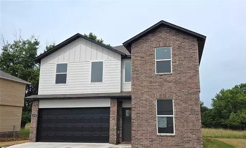 4830 Magnetic Springs St, Springdale, AR 72764
