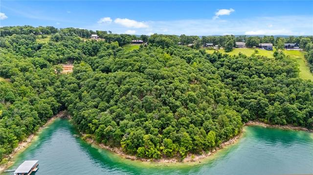 8 Sunset Drive, Eureka Springs, AR 72631