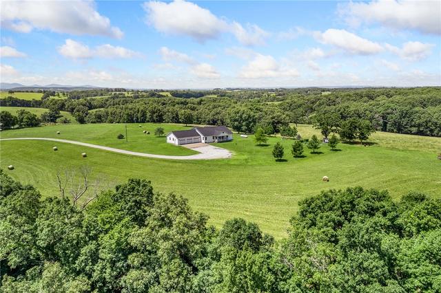 6047 Wade Rd, Harrison, AR 72601