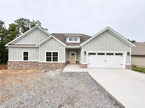 217 Kinross Dr, Bella Vista, AR 72715