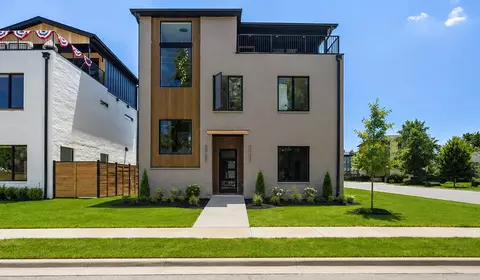 617 SW 2nd St, Bentonville, AR 72712