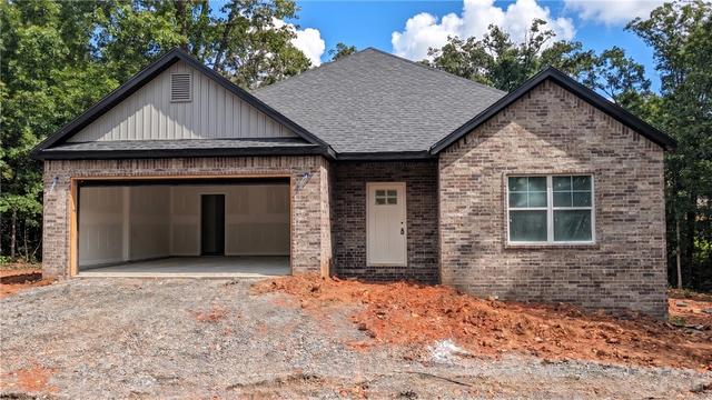 5 Collins Ln, Bella Vista, AR 72714