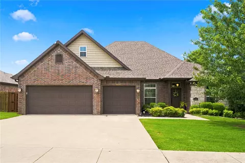 4104 SW Cornerstone Rd, Bentonville, AR 72713