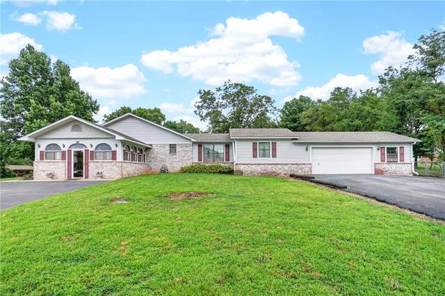 20 Bakers Rd, Russellville, AR 72802