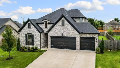 1421 Cave Stream Dr, Cave Springs, AR 72718