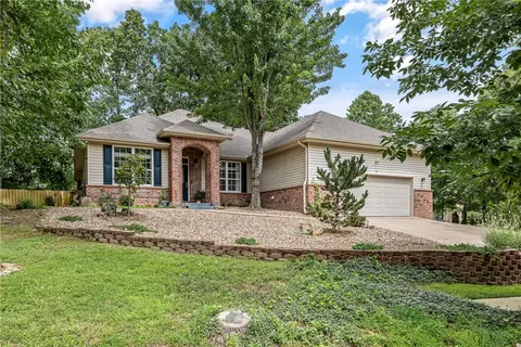 3 Sanquhar Ln, Bella Vista, AR 72715