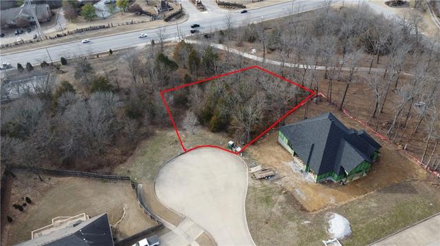 2602 E Red Deer Ct, Fayetteville, AR 72701