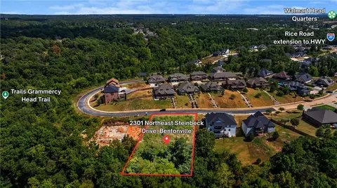 2301 Steinbeck Dr, Bentonville, AR 72712