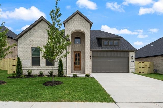 6908 SW Orange Ave, Bentonville, AR 72713