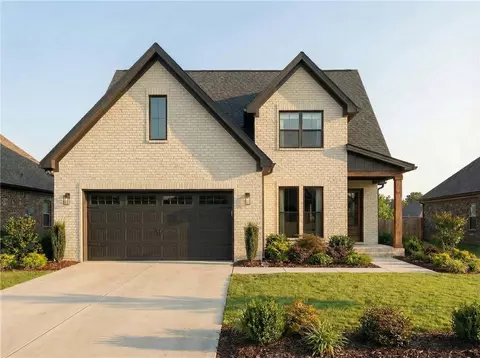 316 S Happy Hollow Rd, Fayetteville, AR 72701