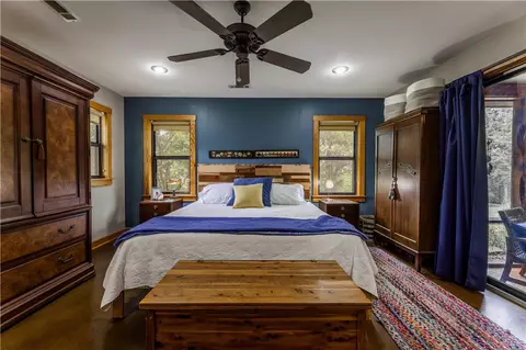 Bedroom - 640 S Forty Rd, West Fork, AR 72774 photo 2 of 3