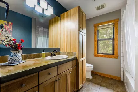 Bath - 640 S Forty Rd, West Fork, AR 72774 photo 1 of 5