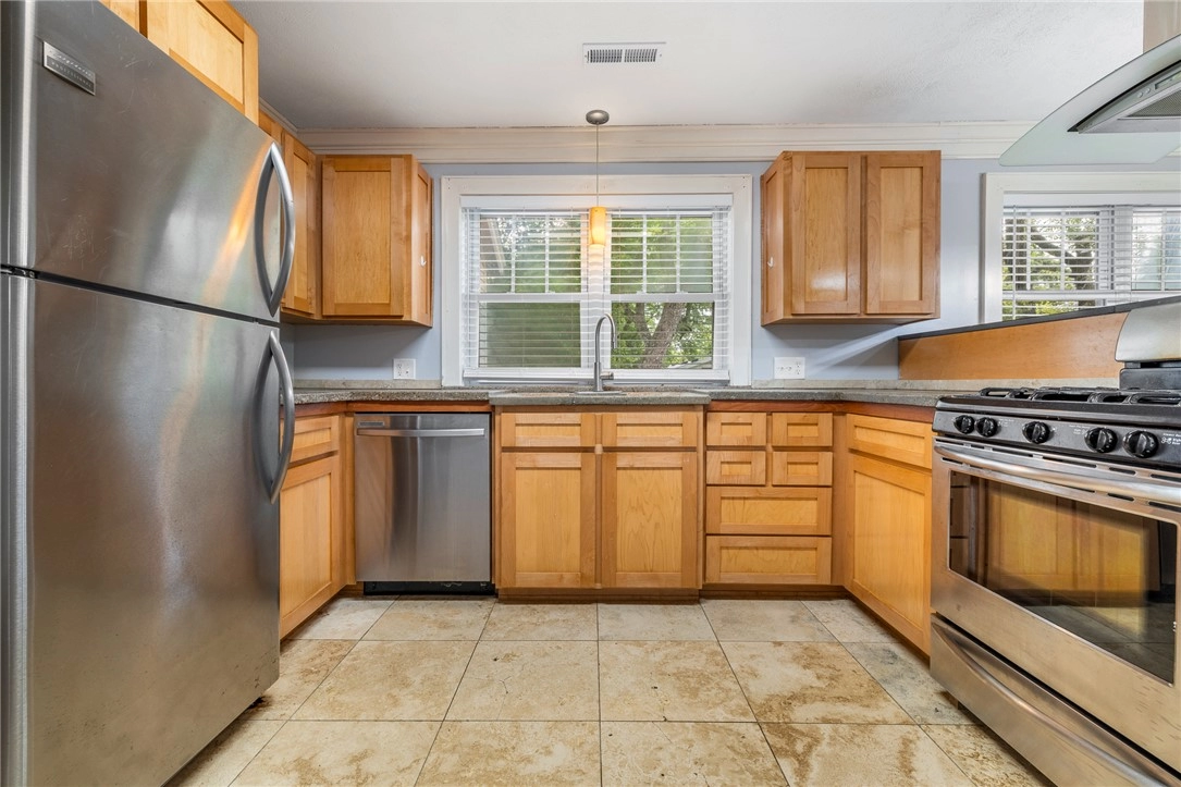 1101 N Maple St, Harrison, AR 72601 photo 10