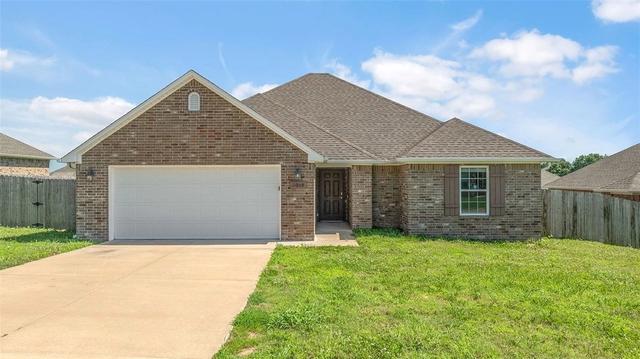 2009 Ridge St, Gentry, AR 72734