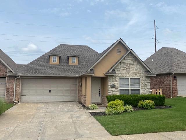 1901 Stonegrove Rd, Bentonville, AR 72713