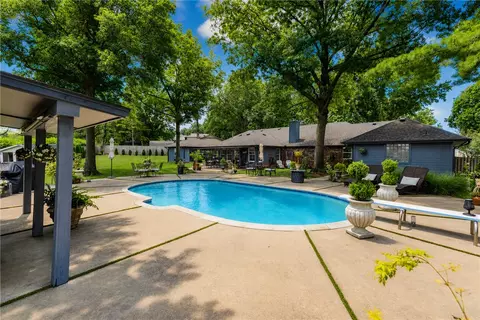 173 San Jose Dr, Springdale, AR 72764