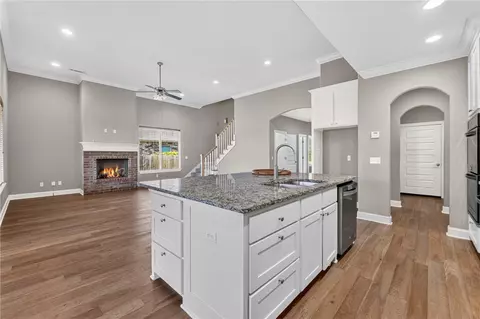 4104 SW Hollyhock St, Bentonville, AR 72713