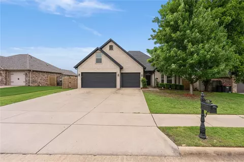 4256 Augustine Dr, Springdale, AR 72762 photo 2