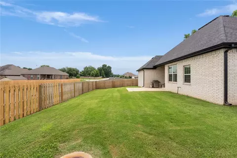 4256 Augustine Dr, Springdale, AR 72762 photo 3