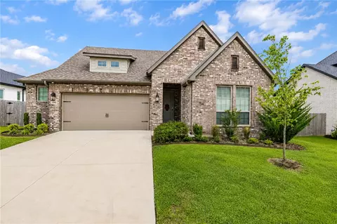 2944 N Poppy Ln, Fayetteville, AR 72704