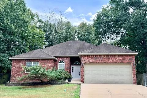 28 Harborough Dr, Bella Vista, AR 72714