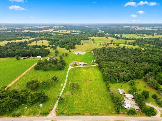 8407 Ivans St, Decatur, AR 72722
