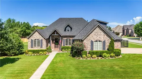 Exterior - 1255 Edinburgh Loop, Springdale, AR 72762 photo 14 of 15