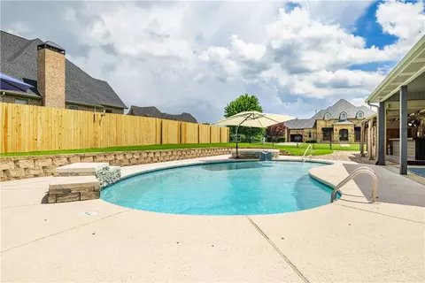 Exterior - 1255 Edinburgh Loop, Springdale, AR 72762 photo 13 of 15