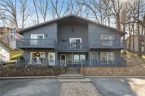 4 Annette Ln, Bella Vista, AR 72715