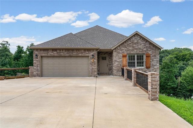3 Manton Ln, Bella Vista, AR 72714