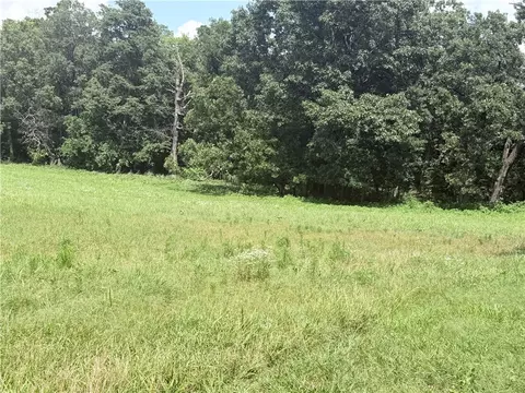 18 N 42 Acres N Ar 43 Hwy, Maysville, AR 72747