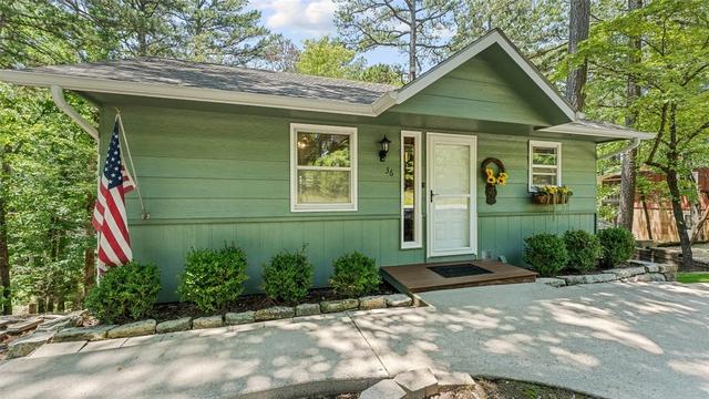 36 E Mountain Dr, Eureka Springs, AR 72632