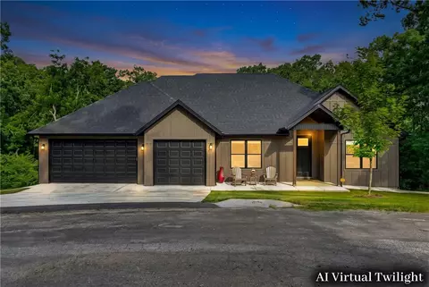 19 Canobie Ln, Bella Vista, AR 72715