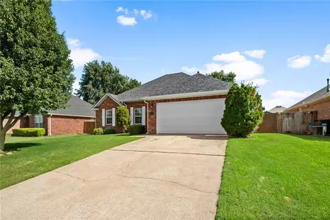 Exterior - 340 Brandon Loop, Springdale, AR 72762 photo 3 of 7