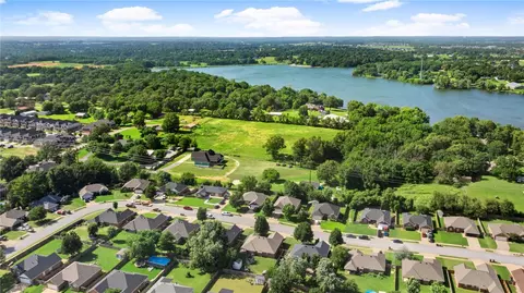 View/Area - 340 Brandon Loop, Springdale, AR 72762 photo 10 of 13