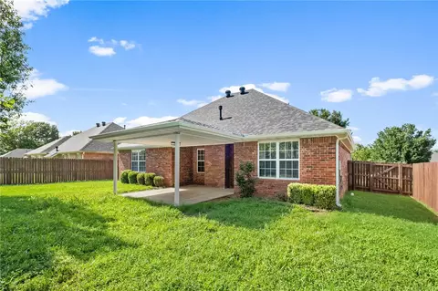 Exterior - 340 Brandon Loop, Springdale, AR 72762 photo 4 of 7