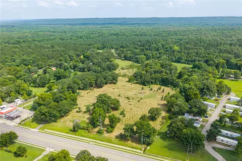 35 Graham St, Lavaca, AR 72941