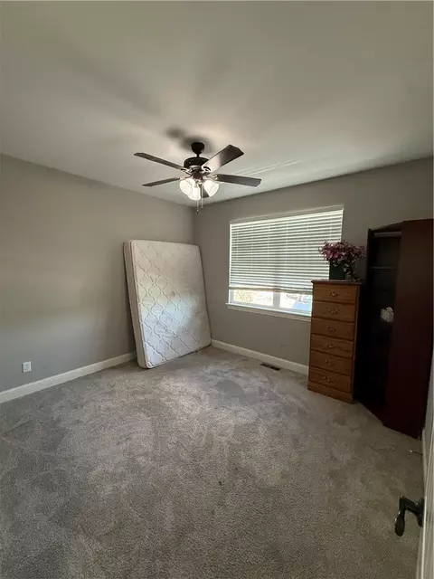 Bedroom - 20010 W Vanzant Rd, Springdale, AR 72764 photo 5 of 6